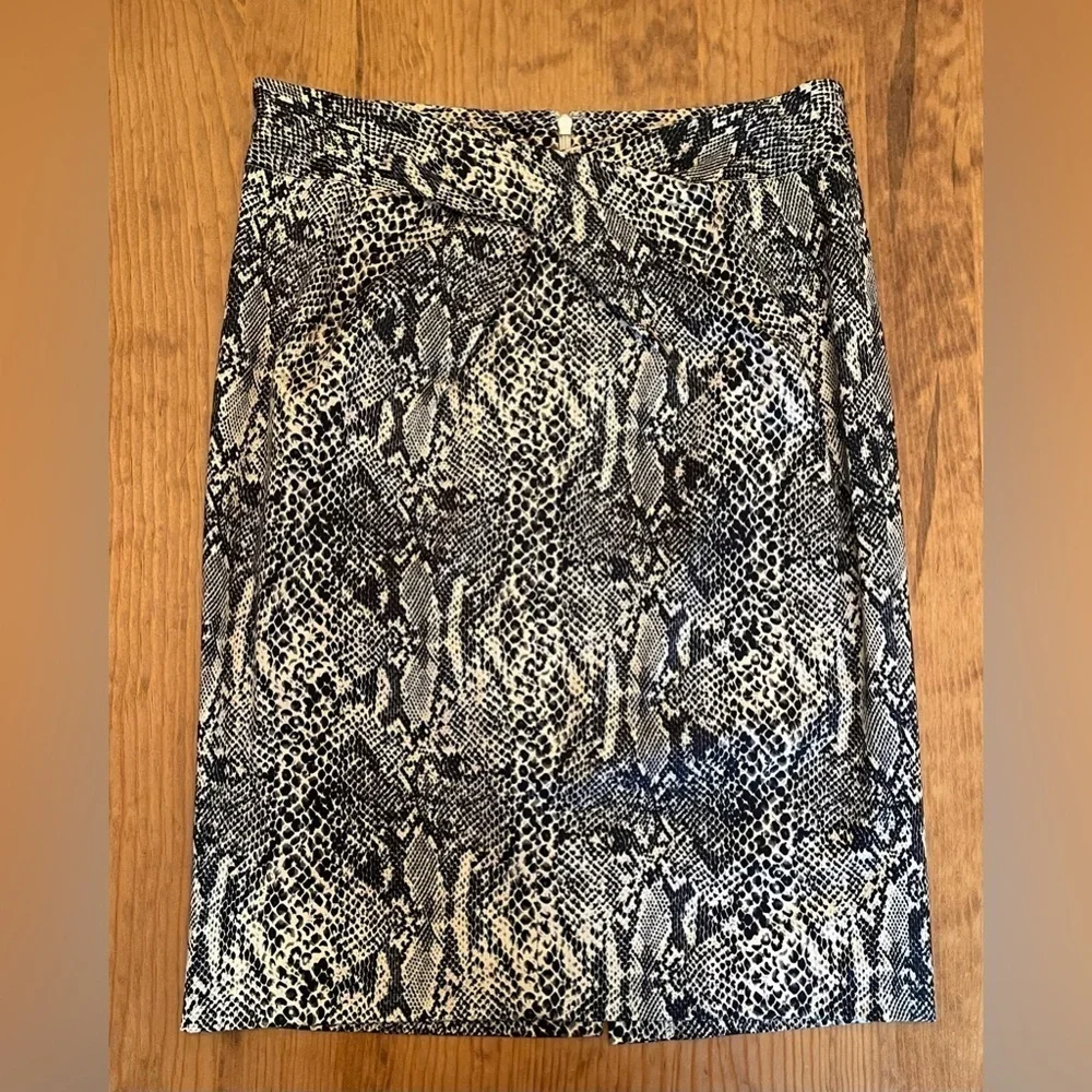 Michael Kors Snakeskin Print Pencil Skirt